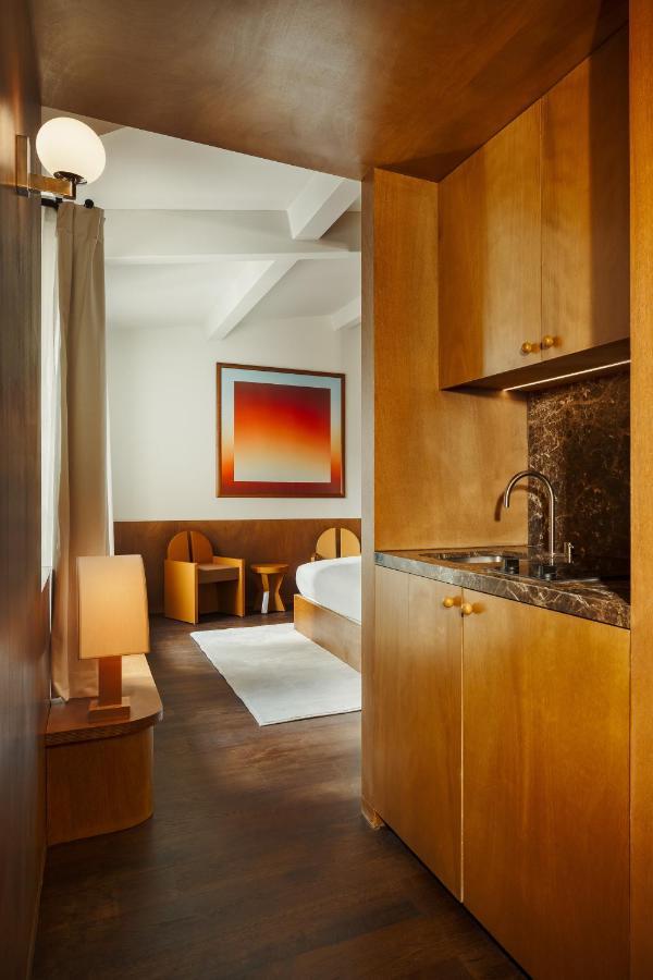 Edgar Suites - Bouchardon Paris Bagian luar foto