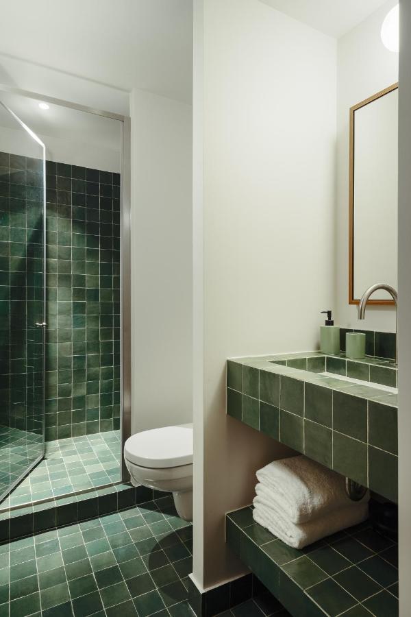 Edgar Suites - Bouchardon Paris Bagian luar foto