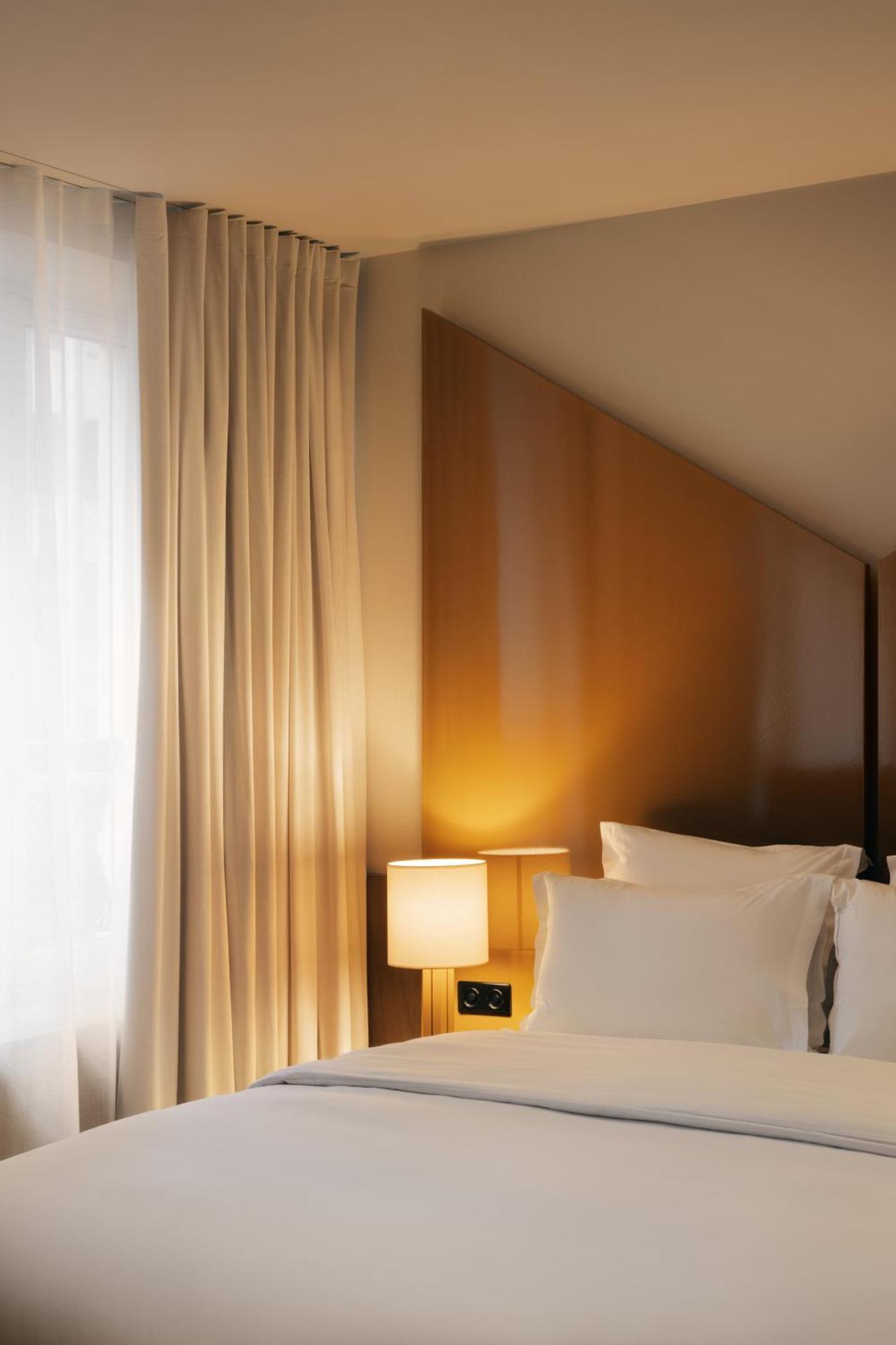 Edgar Suites - Bouchardon Paris Bagian luar foto